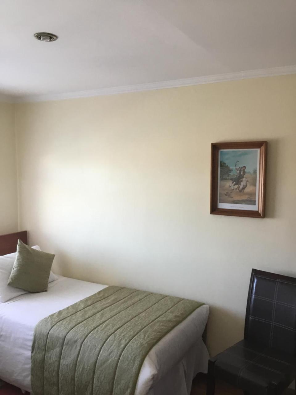 Hostal Buena Estancia Punta Arenas Luaran gambar